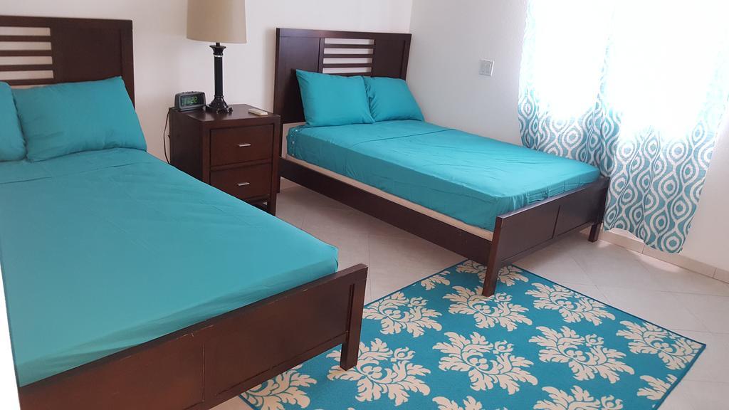 Worthing Beach Apartments Bridgetown Luaran gambar