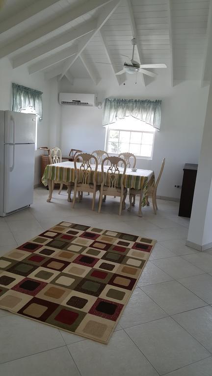 Worthing Beach Apartments Bridgetown Luaran gambar