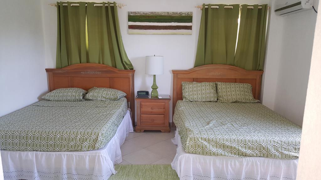 Worthing Beach Apartments Bridgetown Luaran gambar
